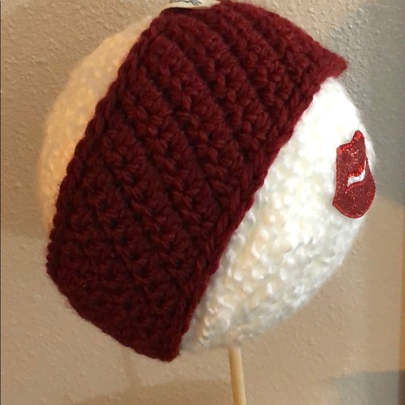 Brand New Handcrafted Crochet Wine Ear Warmer - Picture 1 of 2